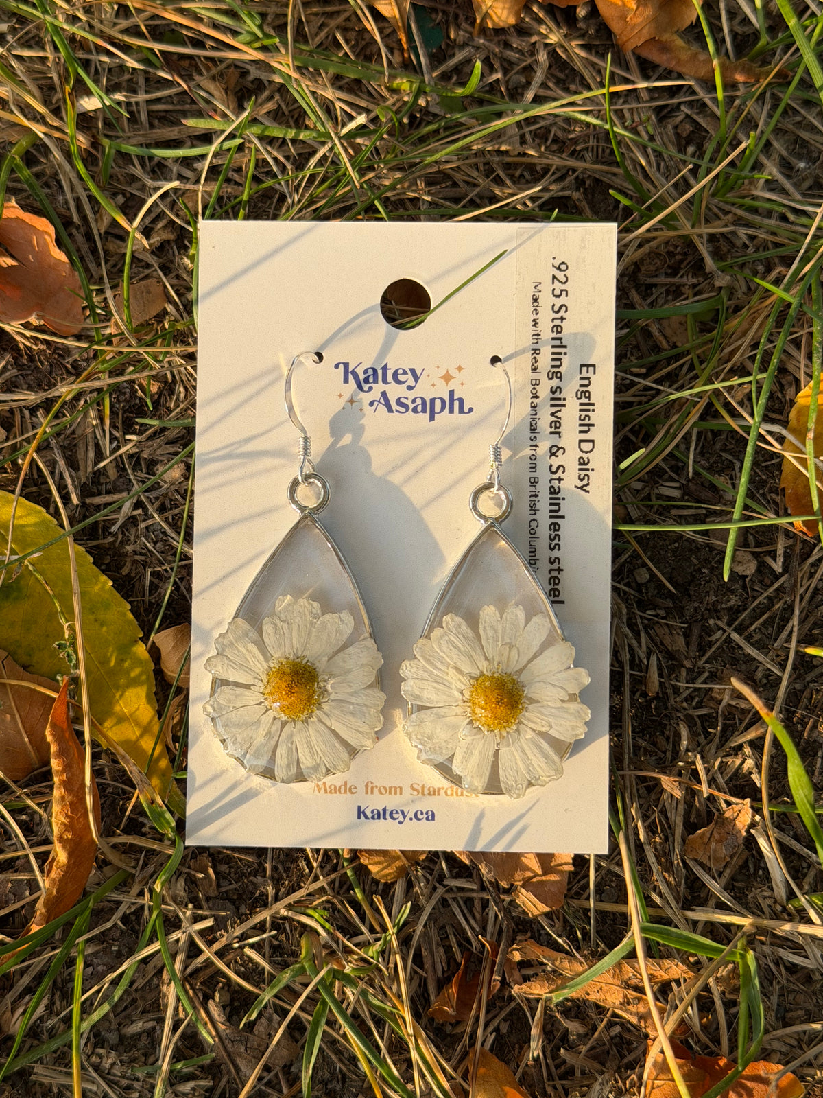 English Daisy Earrings