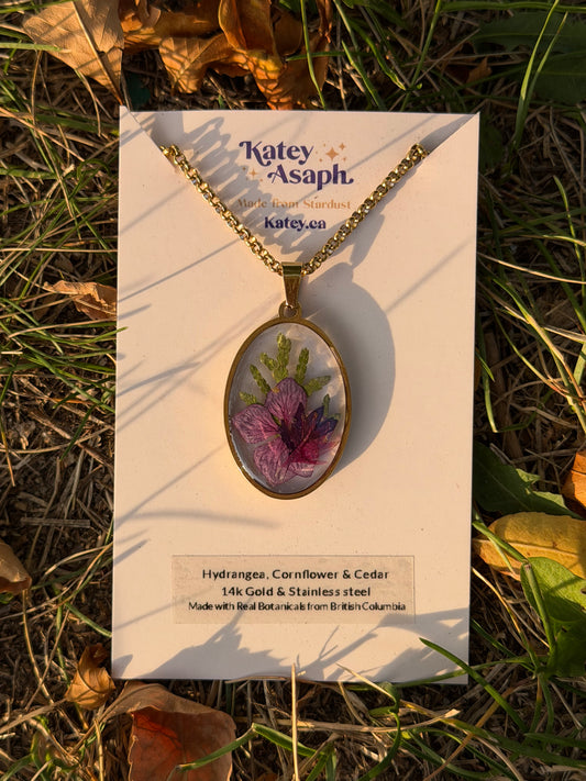 Tender Heart Botanical Necklace